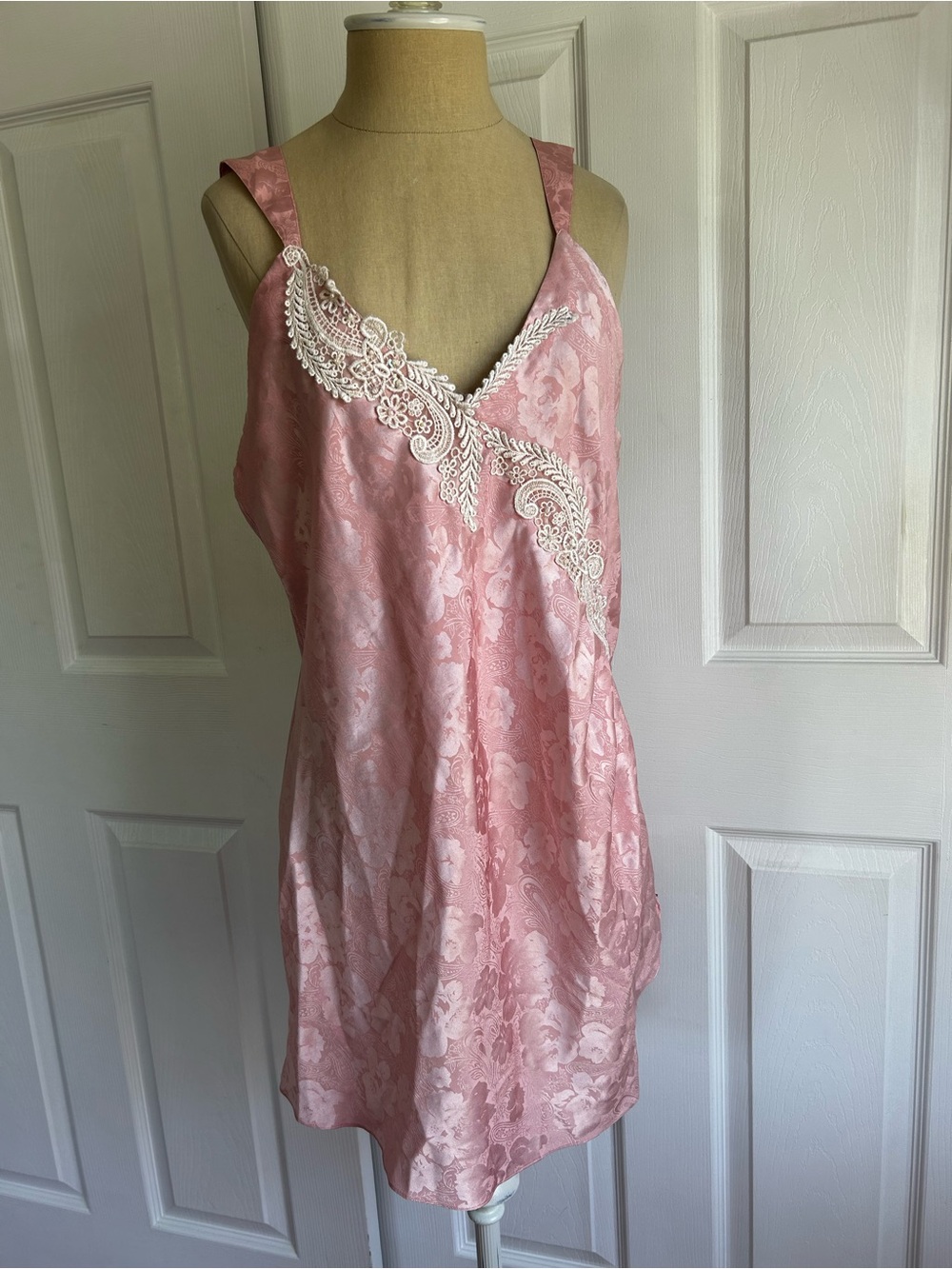Vintage VS Gold Label Pink Slip